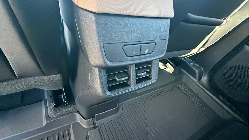 Thumbnail: 2026 Chevrolet Equinox - 30