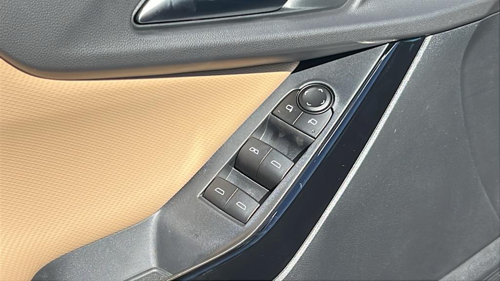 Thumbnail: 2026 Chevrolet Equinox - 28