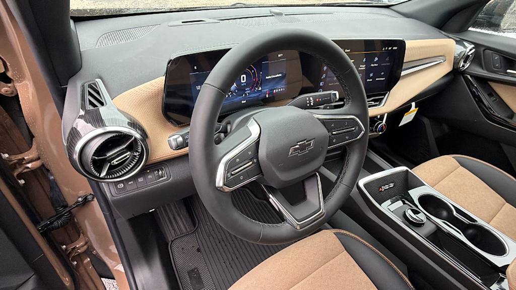 Thumbnail: 2027 Chevrolet Equinox - 2