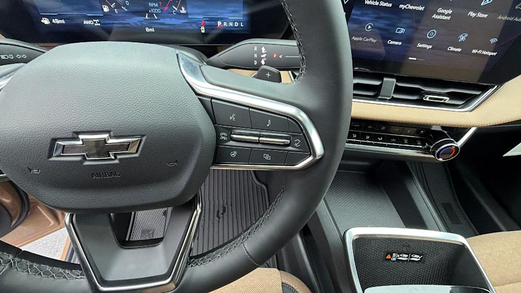 Thumbnail: 2027 Chevrolet Equinox - 24