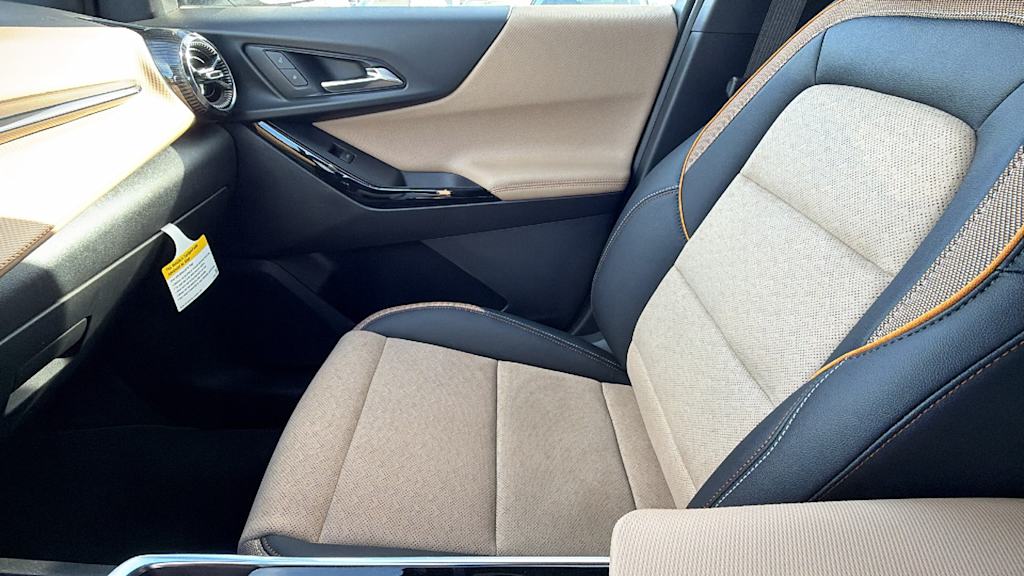 Thumbnail: 2026 Chevrolet Equinox - 11