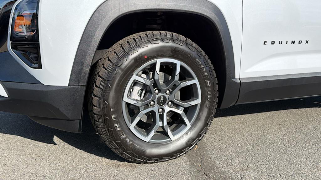 Thumbnail: 2026 Chevrolet Equinox - 8