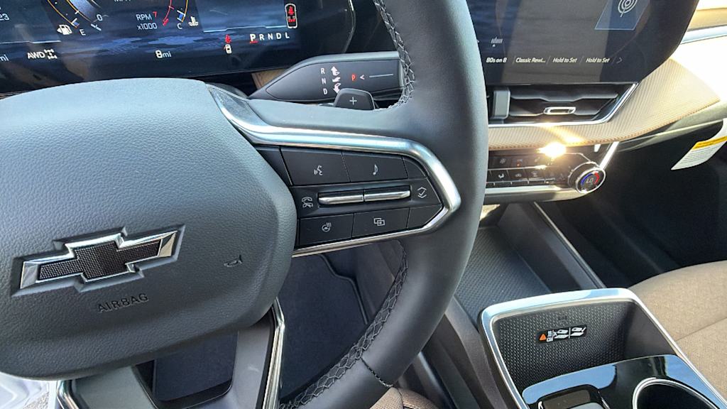 Thumbnail: 2026 Chevrolet Equinox - 24