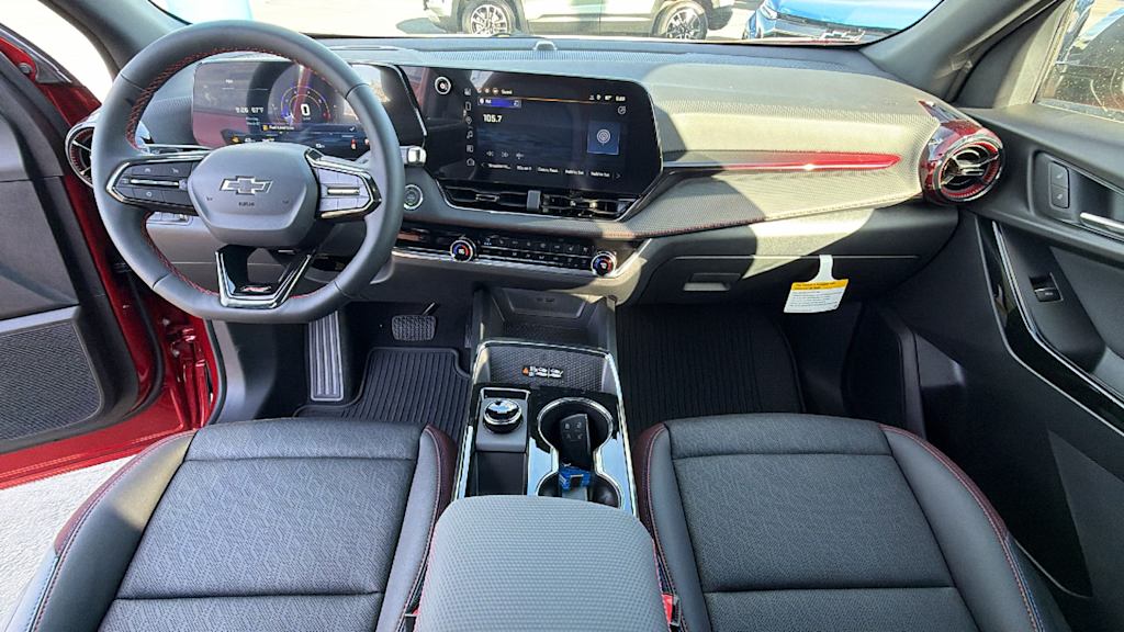 Thumbnail: 2026 Chevrolet Equinox - 12