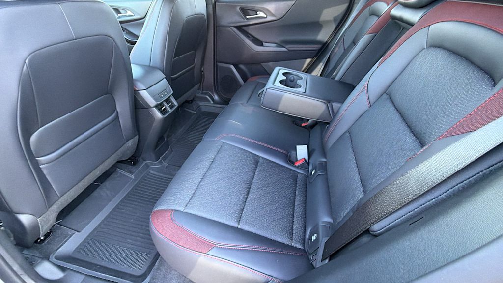 Thumbnail: 2027 Chevrolet Equinox - 12