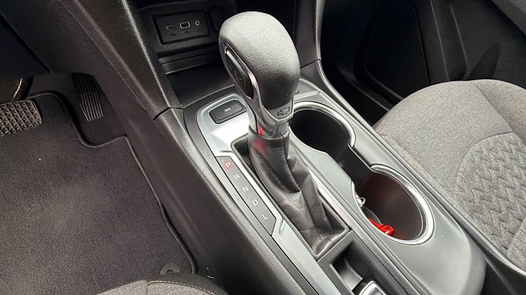 Thumbnail: 2024 Chevrolet Equinox - 15