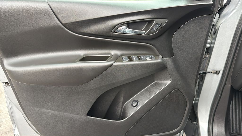 Thumbnail: 2024 Chevrolet Equinox - 29