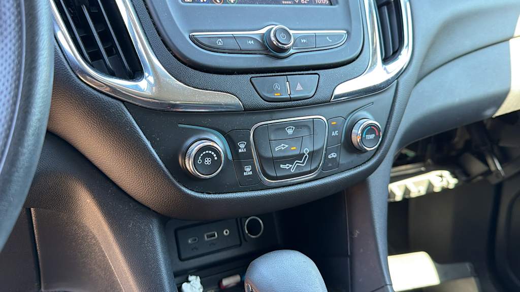 Thumbnail: 2023 Chevrolet Equinox - 18