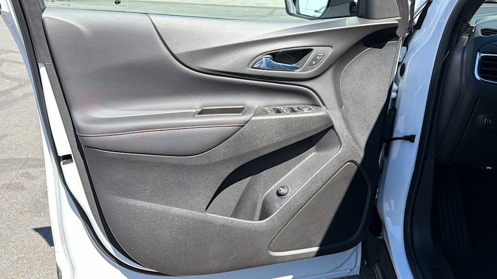 Thumbnail: 2024 Chevrolet Equinox - 29