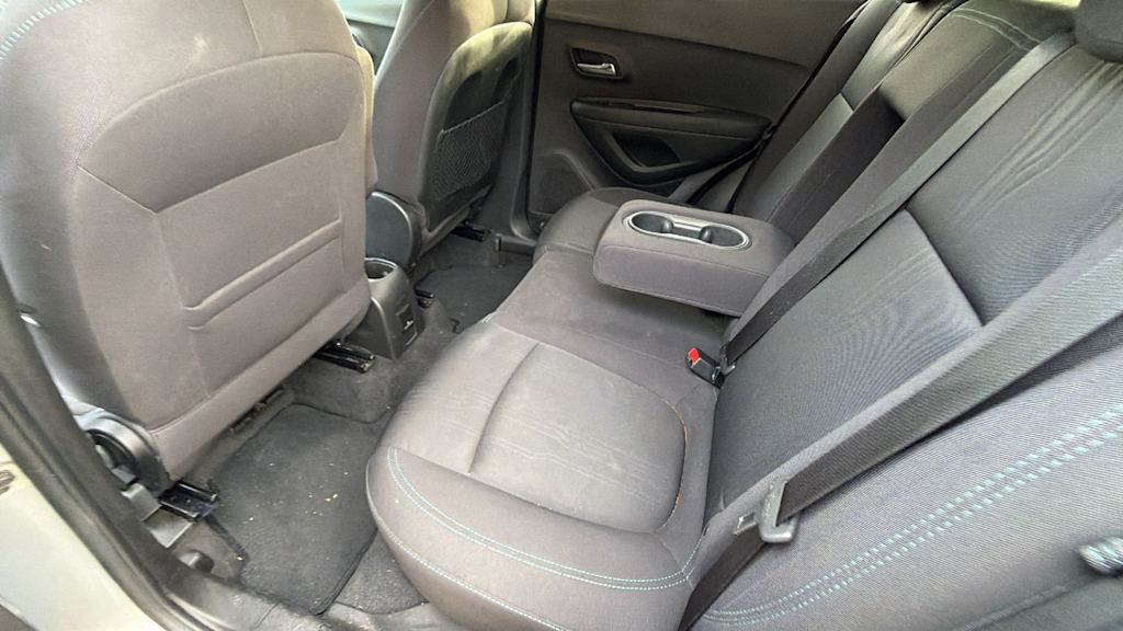 Thumbnail: 2016 Chevrolet Trax - 11