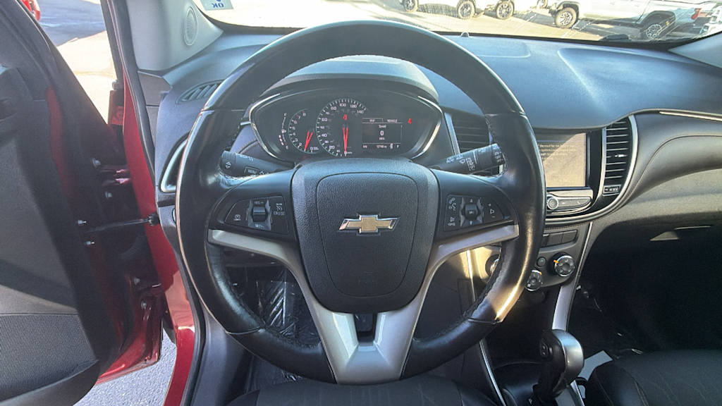 Thumbnail: 2019 Chevrolet Trax - 9