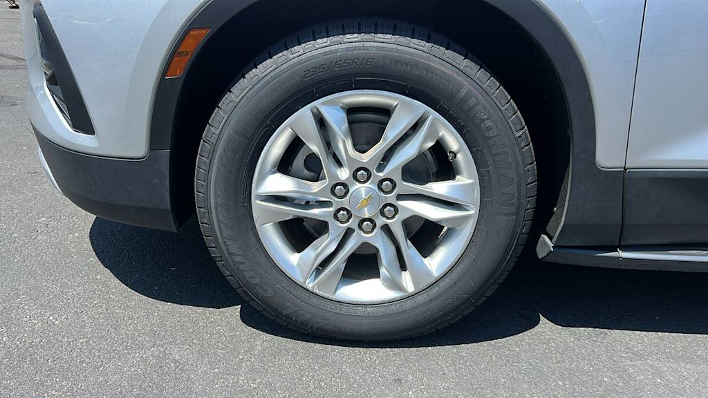 Thumbnail: 2019 Chevrolet Blazer - 8