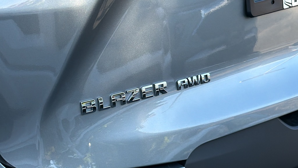 Thumbnail: 2026 Chevrolet Blazer - 30