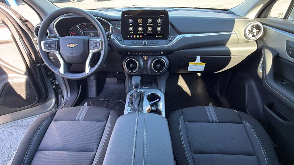 Thumbnail: 2026 Chevrolet Blazer - 13