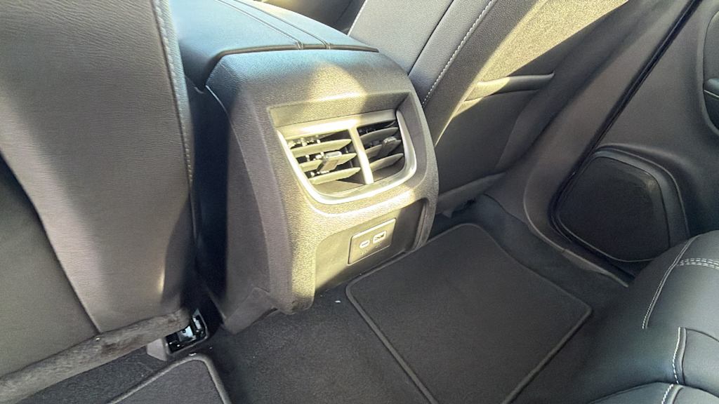 Thumbnail: 2026 Chevrolet Blazer - 19