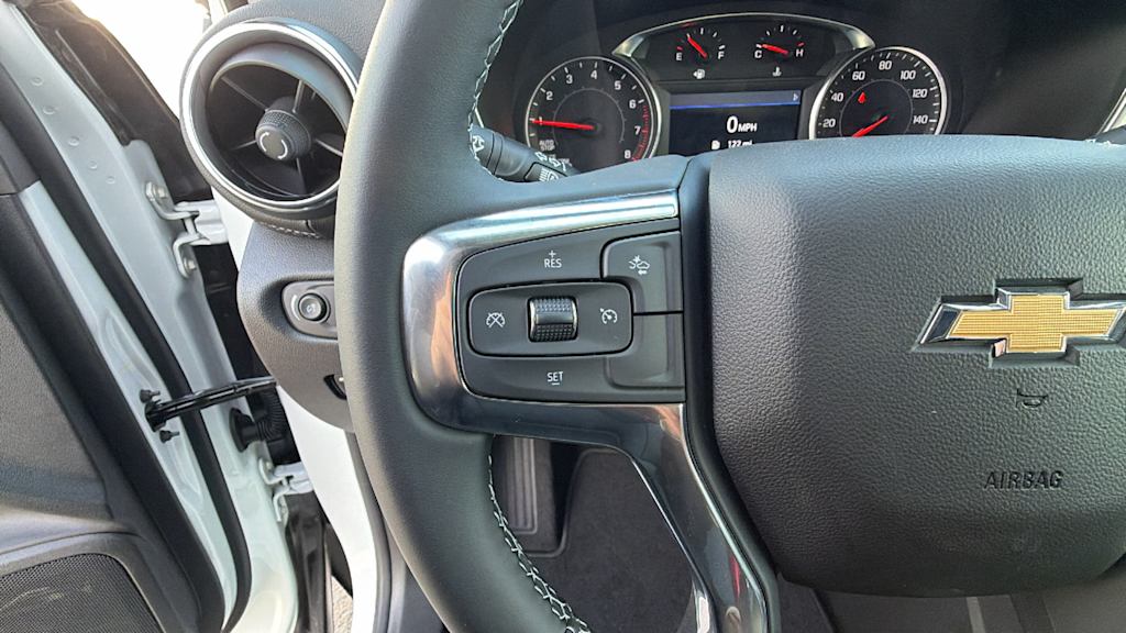 Thumbnail: 2026 Chevrolet Blazer - 26