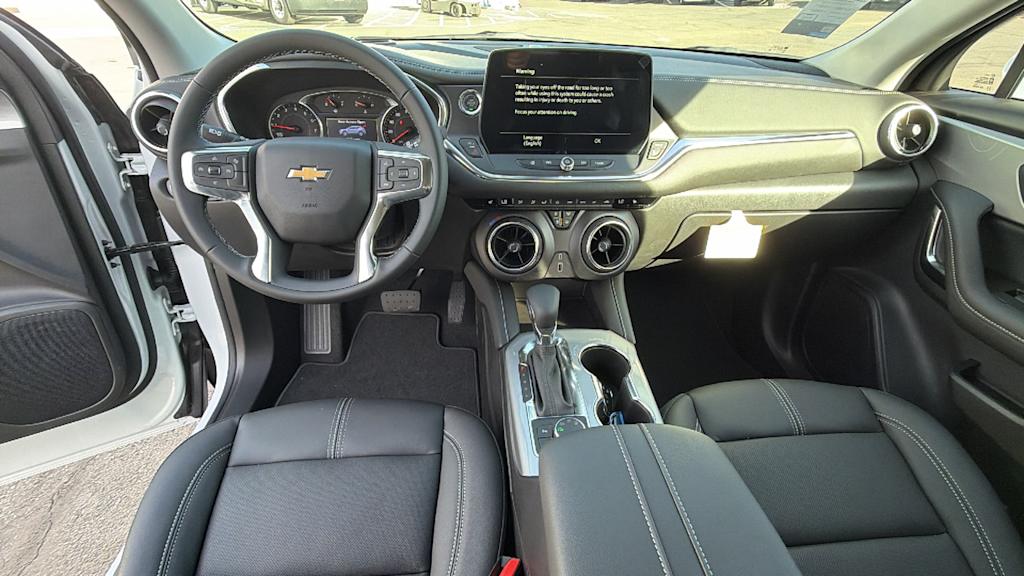 Thumbnail: 2026 Chevrolet Blazer - 14