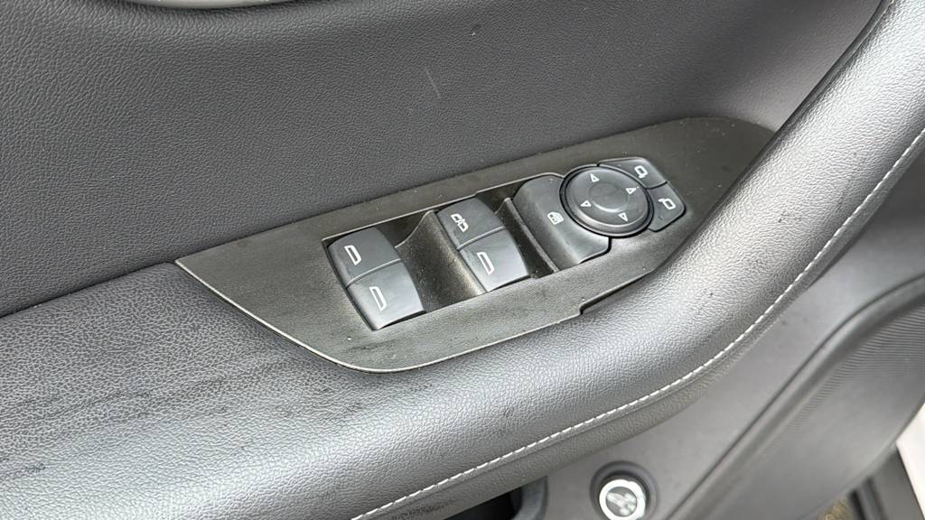 Thumbnail: 2024 Chevrolet Blazer - 27