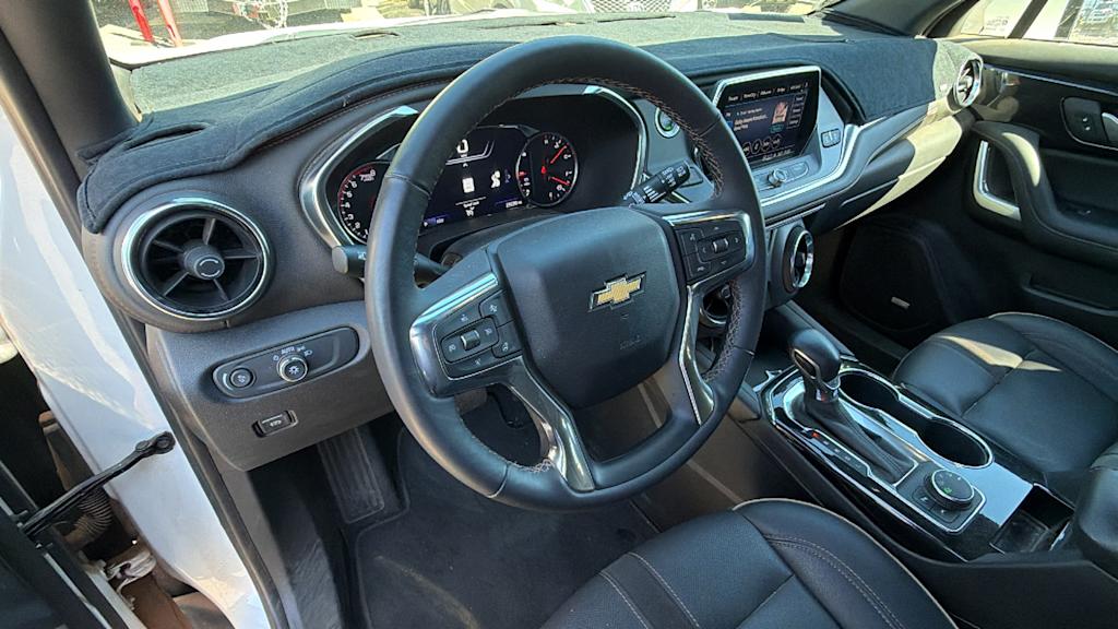 Thumbnail: 2022 Chevrolet Blazer - 2