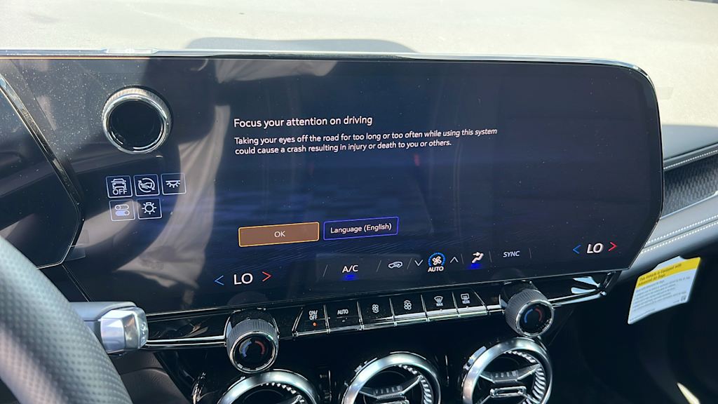 Thumbnail: 2024 Chevrolet Blazer EV - 15