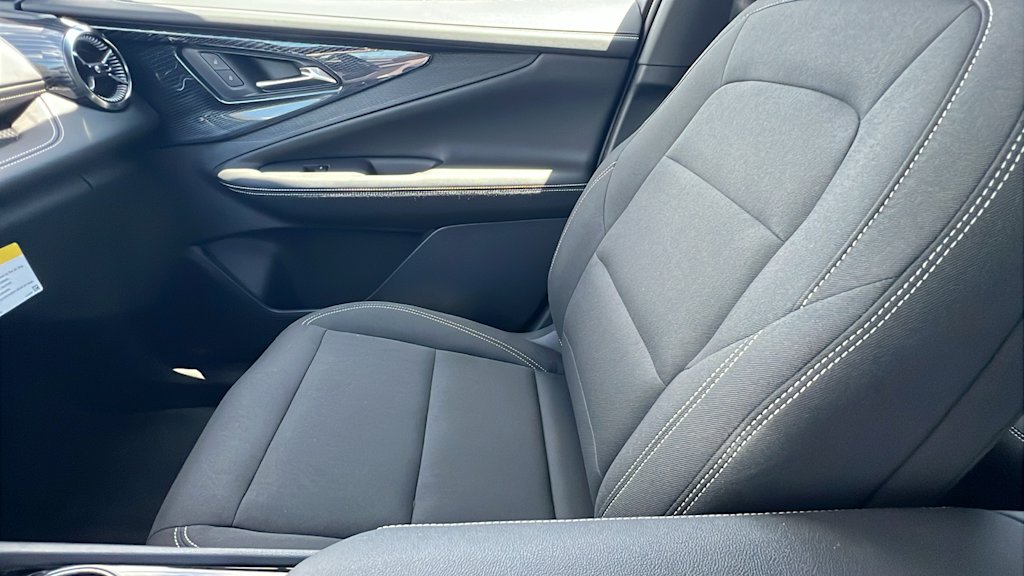 Thumbnail: 2024 Chevrolet Blazer EV - 12