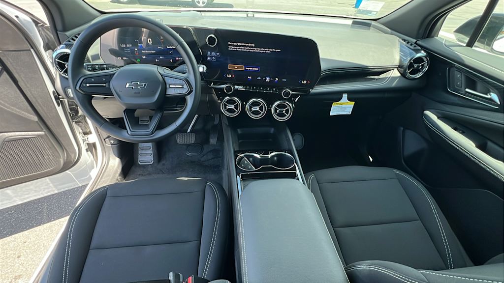 Thumbnail: 2024 Chevrolet Blazer EV - 14