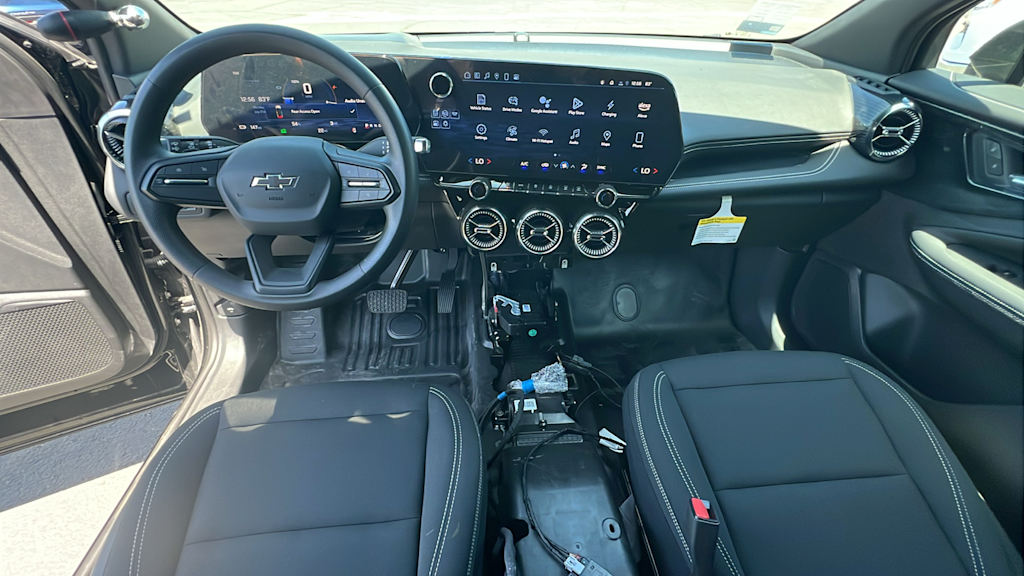 Thumbnail: 2024 Chevrolet Blazer EV - 14