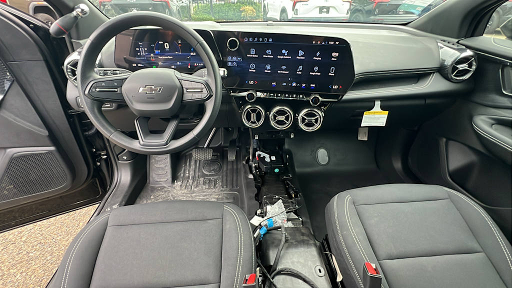 Thumbnail: 2024 Chevrolet Blazer EV - 11