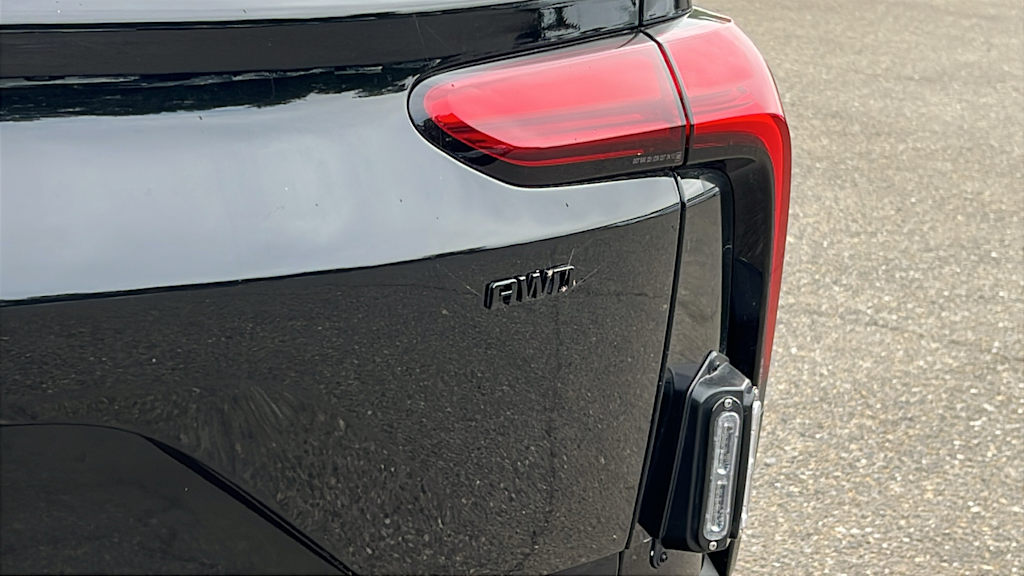 Thumbnail: 2024 Chevrolet Blazer EV - 30