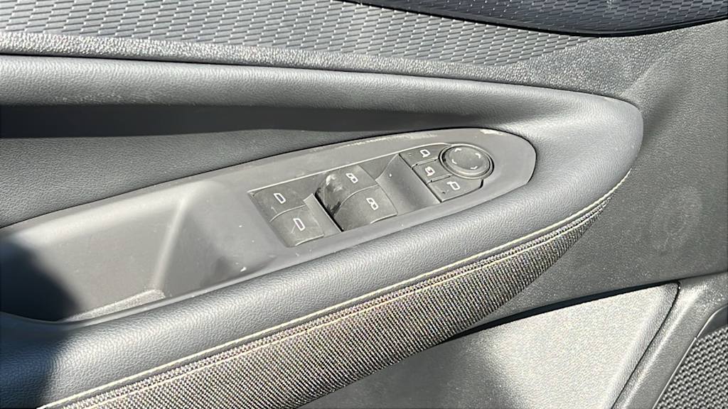 Thumbnail: 2024 Chevrolet Blazer EV - 29