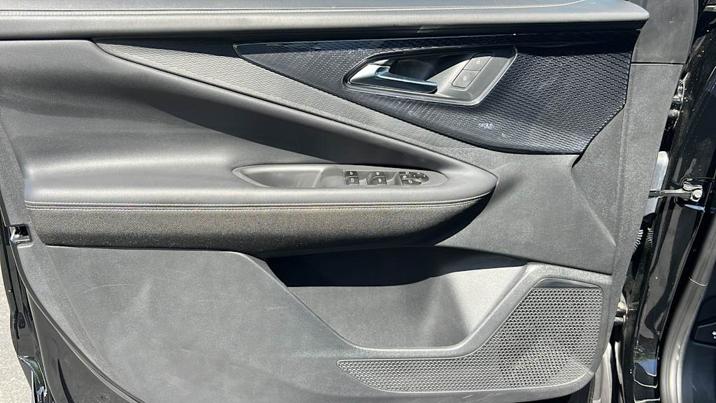 Thumbnail: 2024 Chevrolet Blazer EV - 30