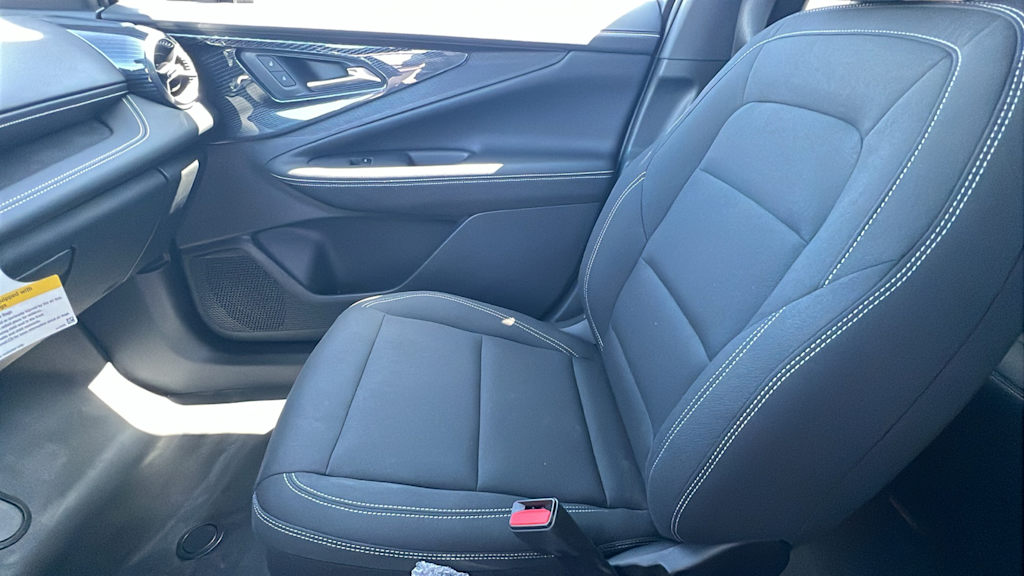 Thumbnail: 2024 Chevrolet Blazer EV - 12