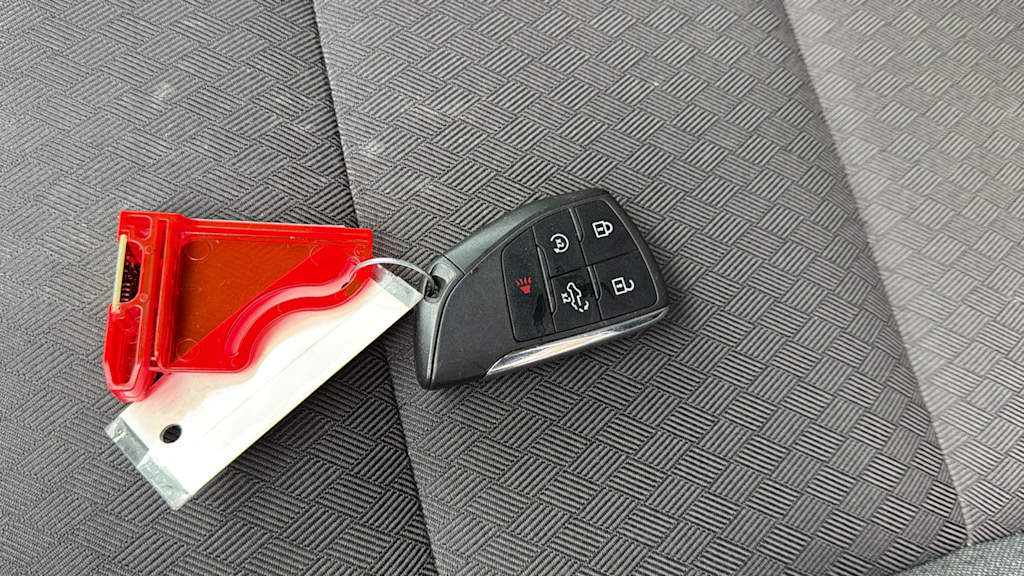 Thumbnail: 2023 GMC Sierra 1500 - 15