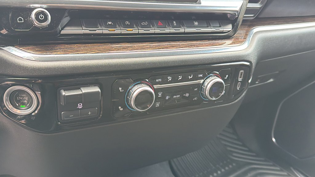 Thumbnail: 2023 GMC Sierra 1500 - 20