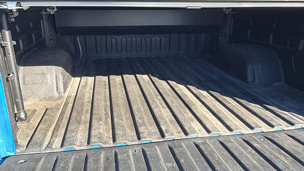 Thumbnail: 2023 GMC Sierra 1500 - 17