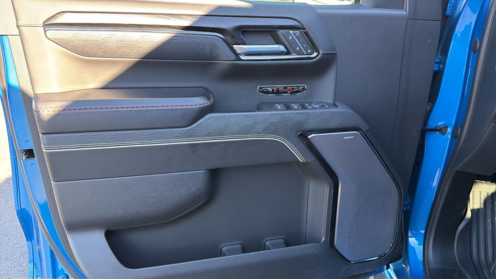 Thumbnail: 2023 GMC Sierra 1500 - 28