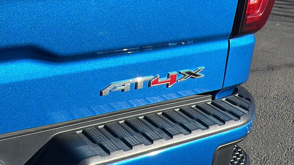 Thumbnail: 2023 GMC Sierra 1500 - 30