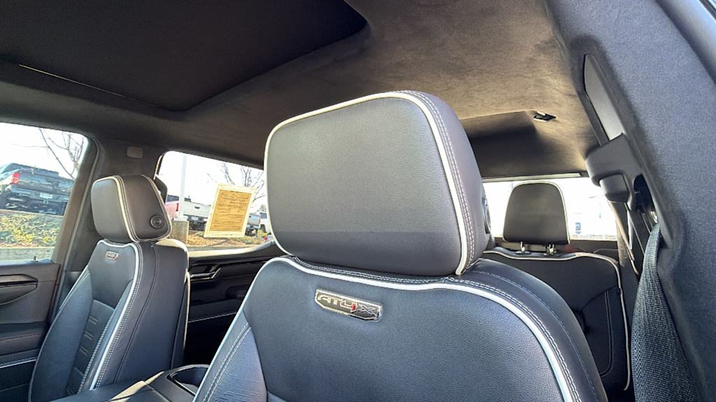 Thumbnail: 2023 GMC Sierra 1500 - 10