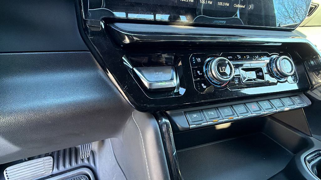 Thumbnail: 2023 GMC Sierra 1500 - 25