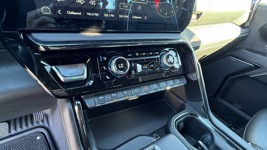 Thumbnail: 2023 GMC Sierra 1500 - 23