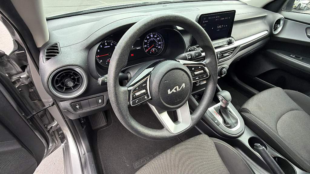 Thumbnail: 2023 Kia Forte - 2