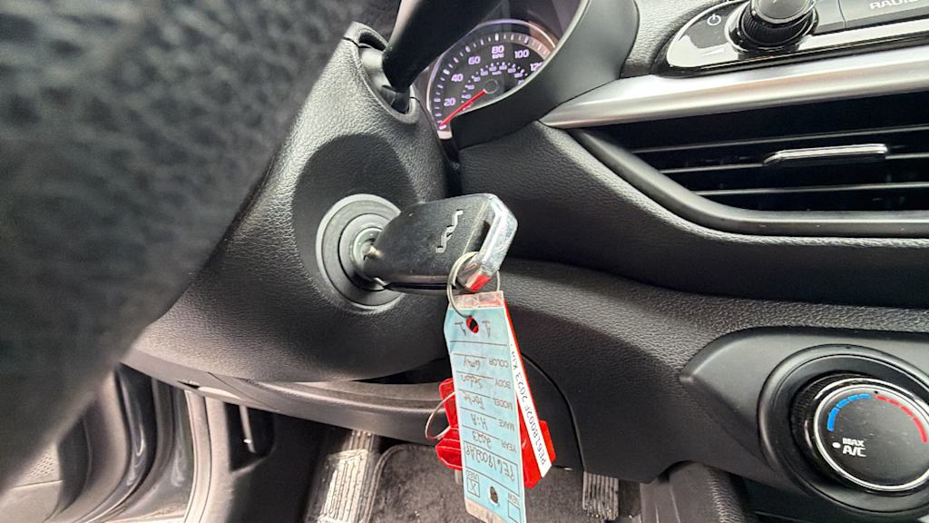 Thumbnail: 2023 Kia Forte - 23