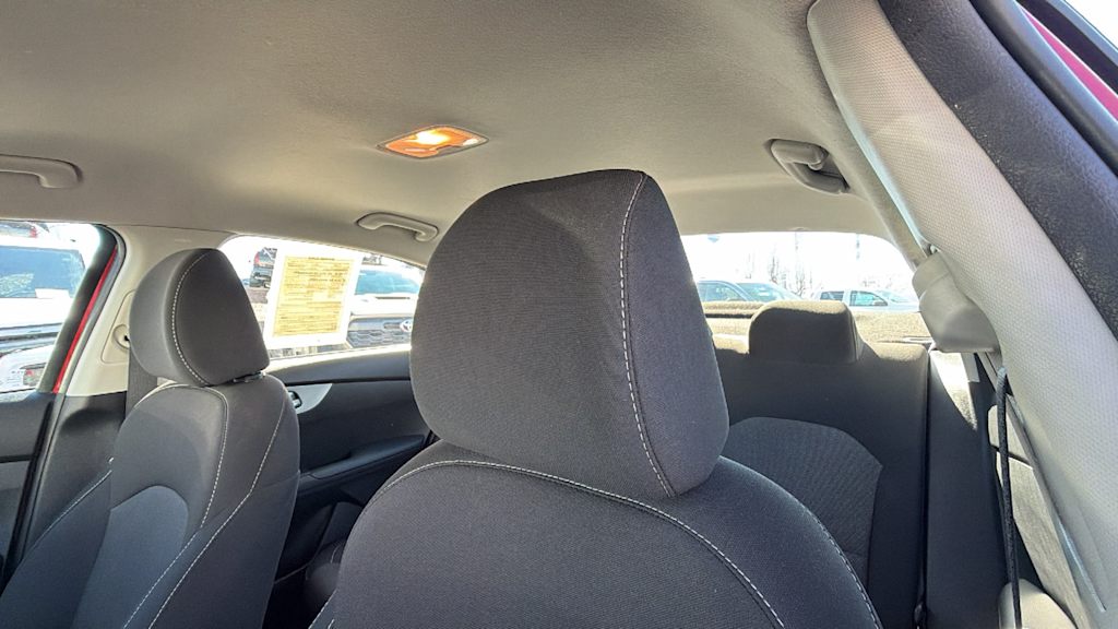 Thumbnail: 2023 Kia Forte - 9