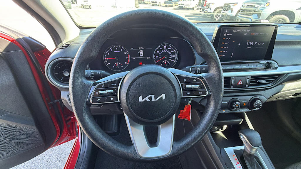 Thumbnail: 2023 Kia Forte - 8