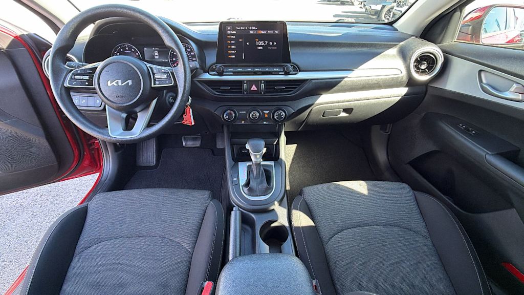 Thumbnail: 2023 Kia Forte - 12