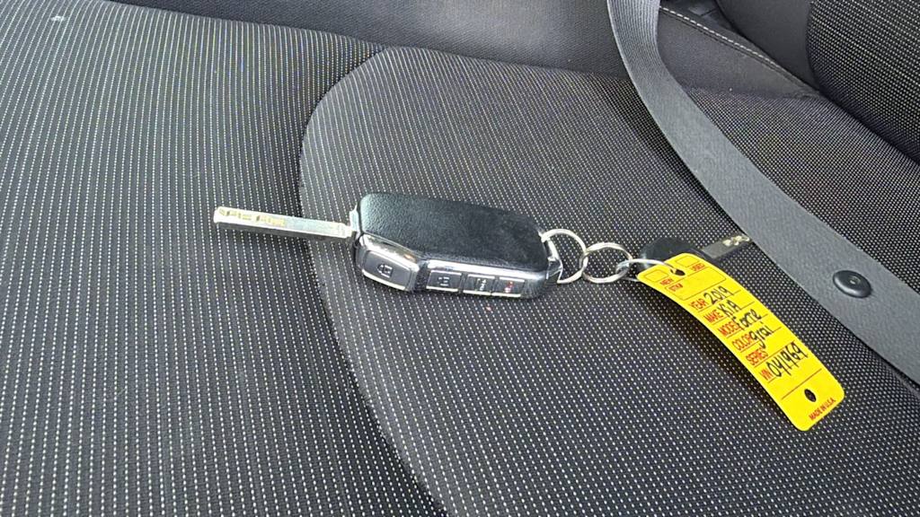 Thumbnail: 2019 Kia Forte - 15