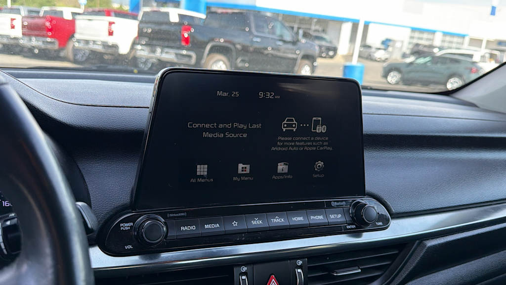 Thumbnail: 2019 Kia Forte - 12