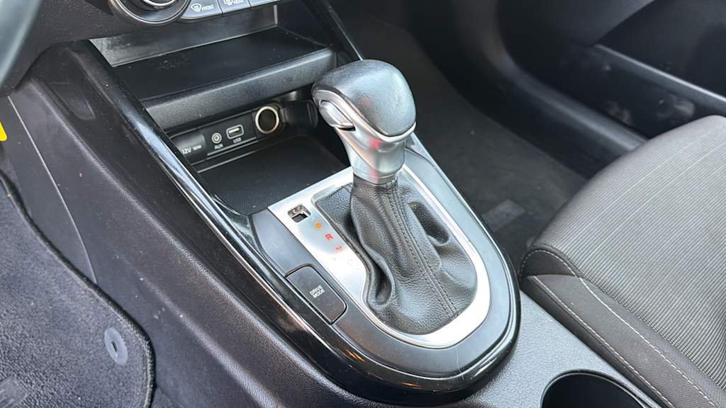 Thumbnail: 2019 Kia Forte - 13