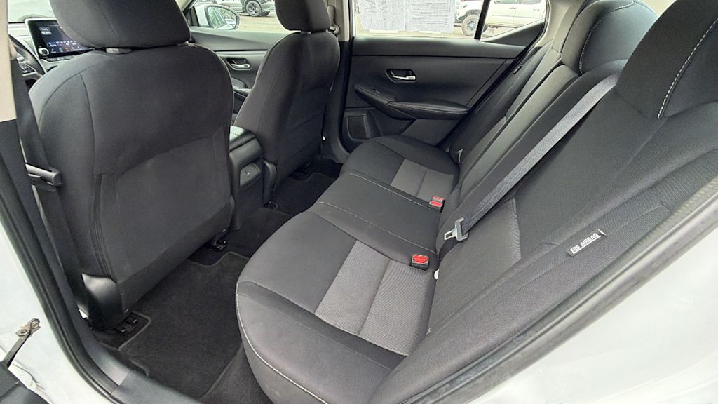 Thumbnail: 2022 Nissan Sentra - 10