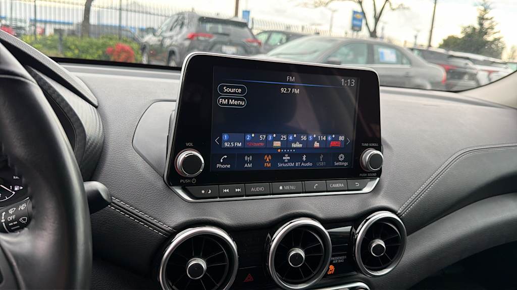 Thumbnail: 2022 Nissan Sentra - 12